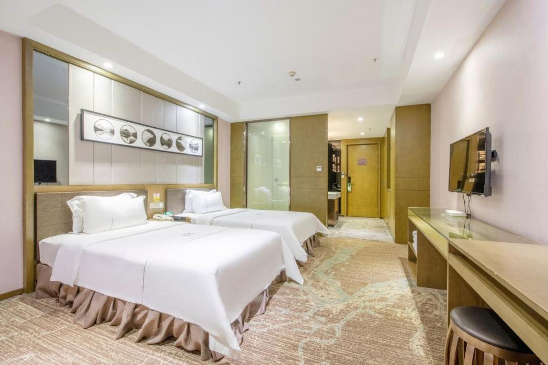 Lnsail Hotel Shenzhen Luohu Port Railway Station Exterior photo