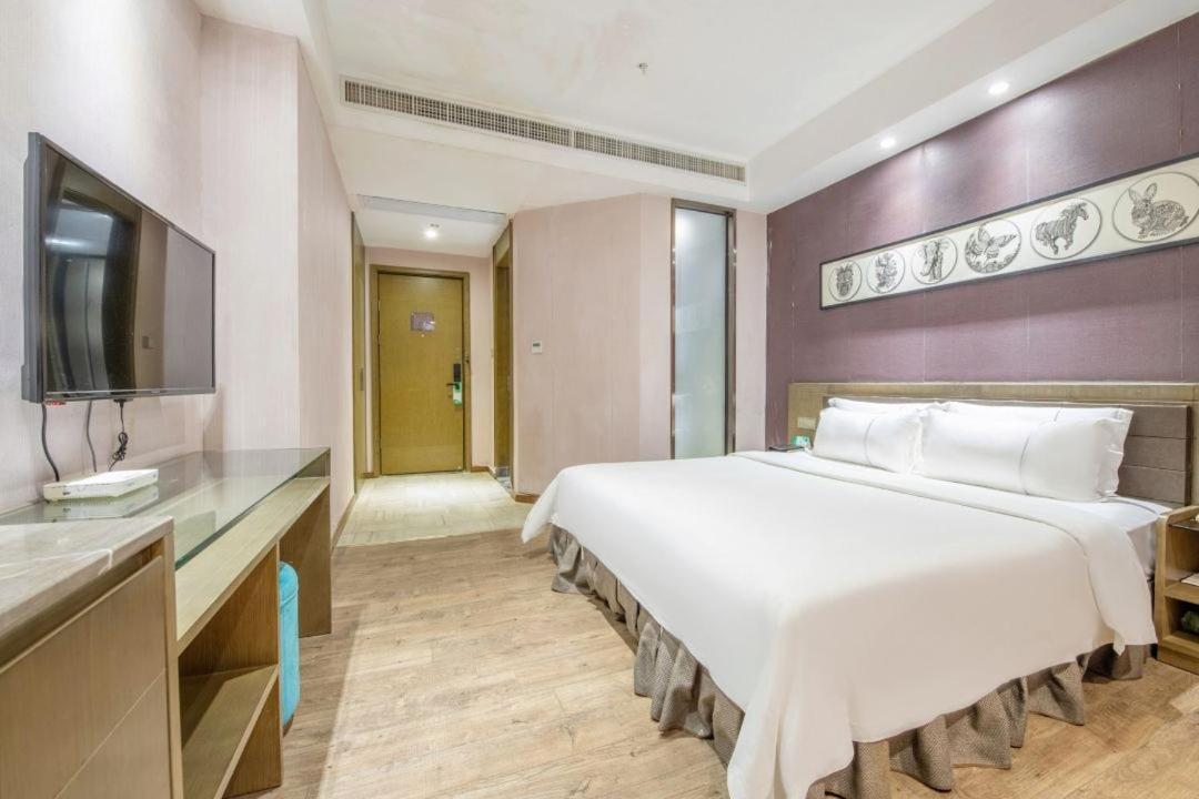 Lnsail Hotel Shenzhen Luohu Port Railway Station Exterior photo
