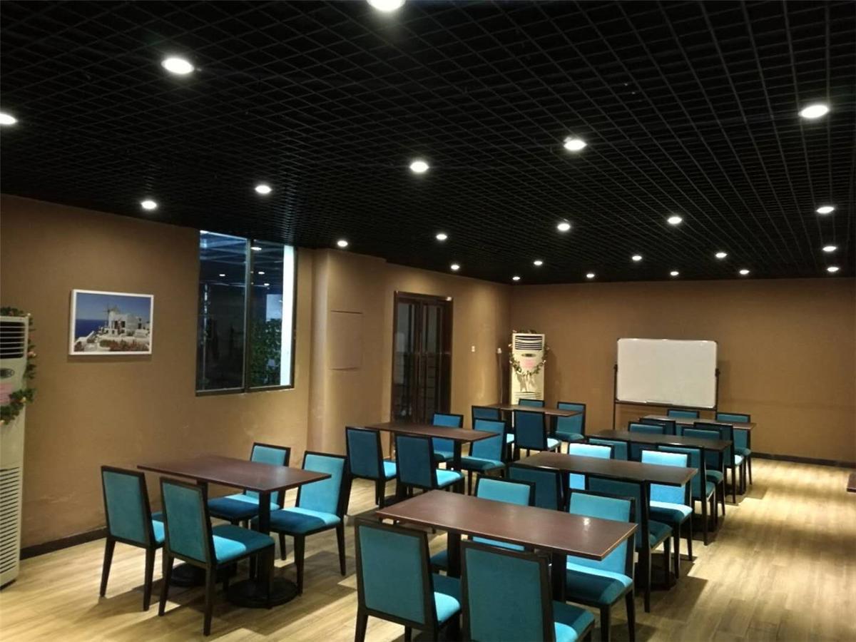 Lnsail Hotel Shenzhen Luohu Port Railway Station Exterior photo